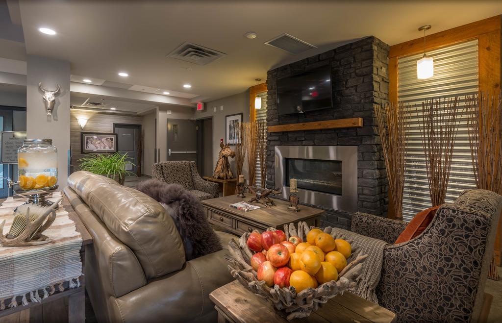 Timber Ridge Inn And Suites Fox Creek 외부 사진